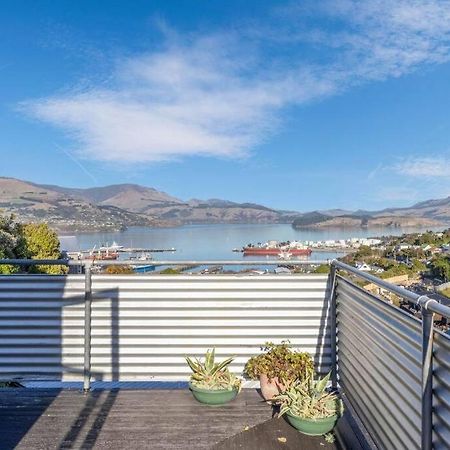 The Lighthouse- Ocean View Tranquil Retreat! Villa Lyttelton